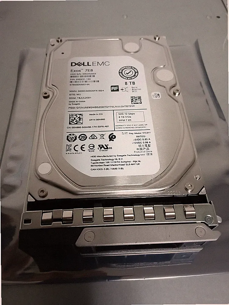 Dell poweredge 8tb 12Gbps 7.2k 512e SAS hard drive 90 day warranty 0N660