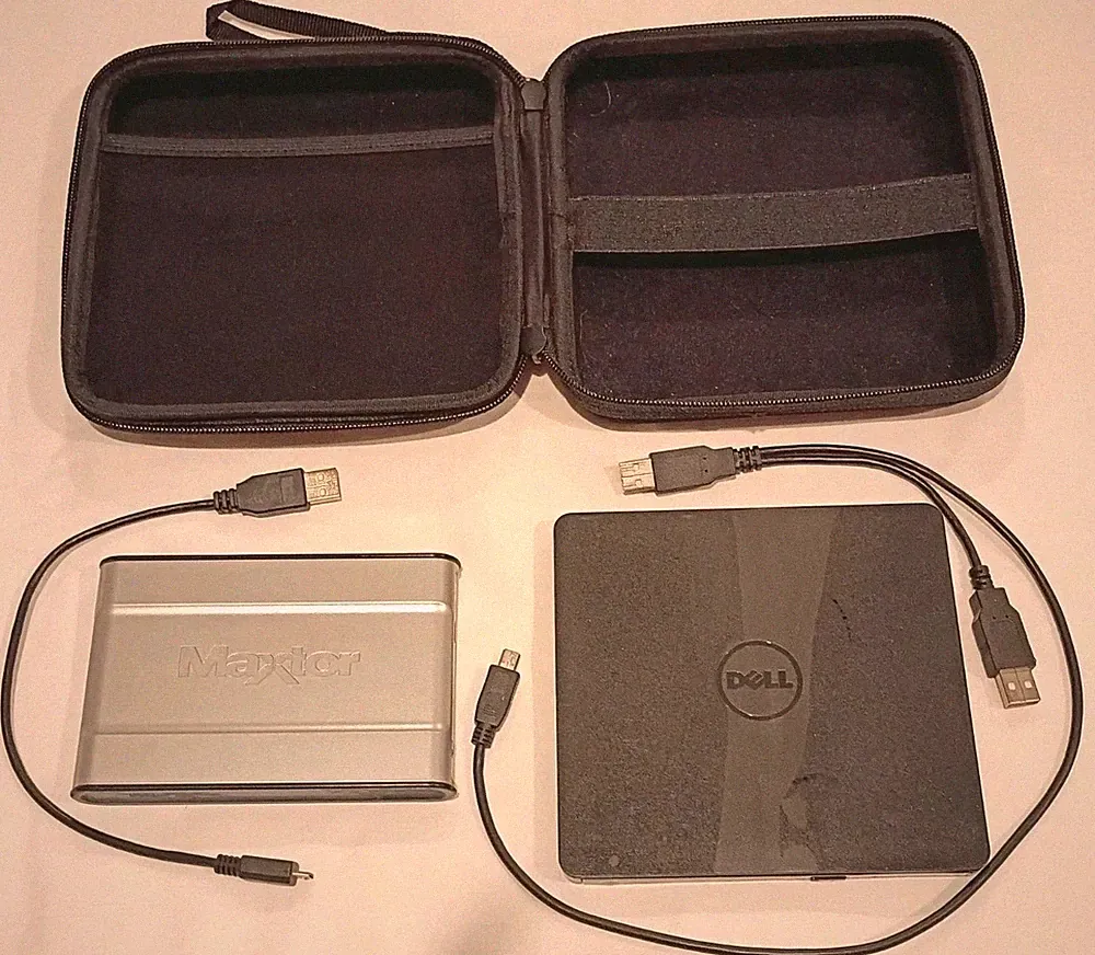 LOT/2 MAXTOR One Touch III Mini Portable & DELL USB DVDRW External Storage Drive